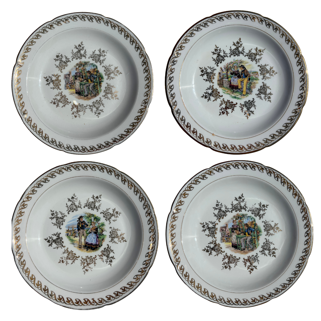 Lot 4 assiettes porcelaines