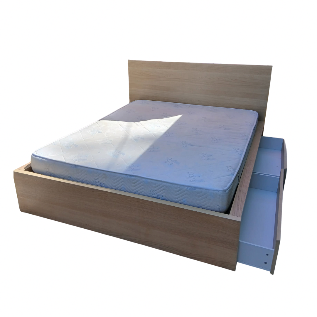 Lit IKEA avec matelas