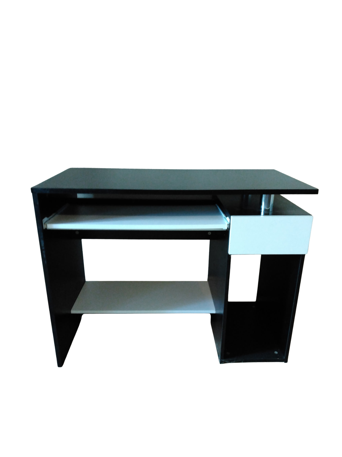 Bureau noir et blanc